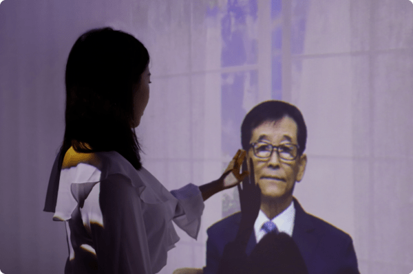 《三体》开播破纪录 / 比特币迎来九连涨