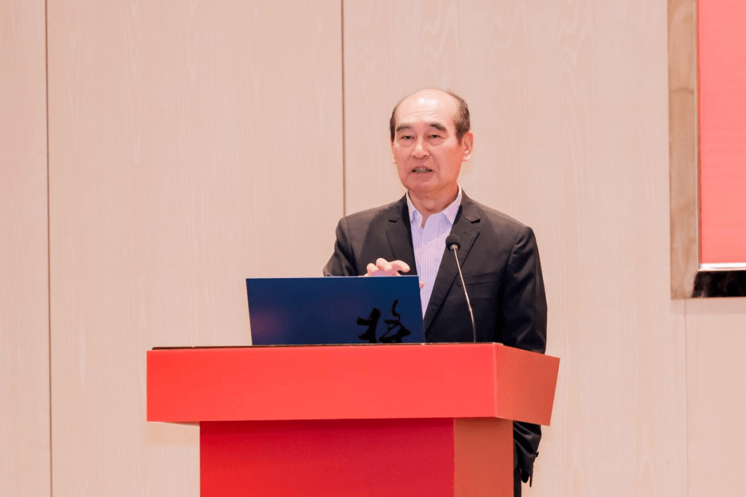 中国人民大学首届深圳金融论坛之“科技金融与新质生产力”平行论坛成功举办<strong></p>
<p>深圳金融</strong>，科技金融联合创新实验室揭牌