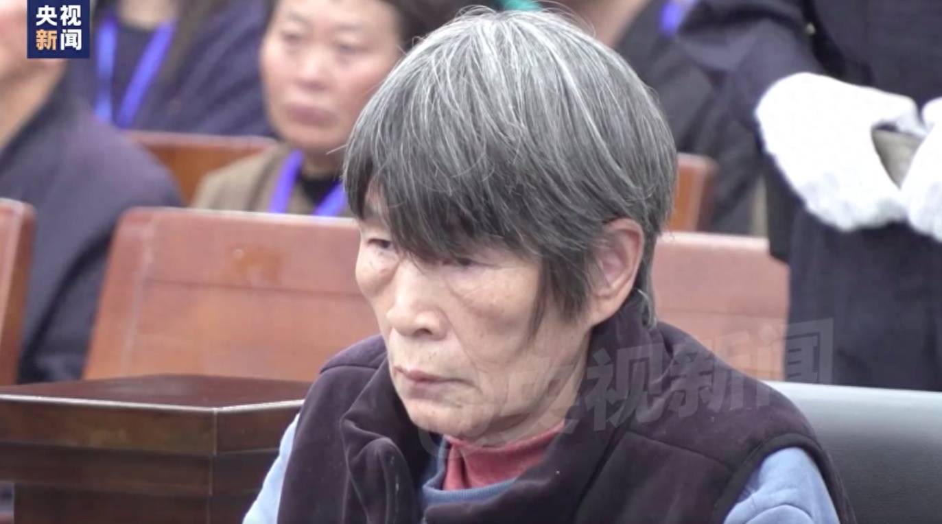 余华英死刑当庭上诉<strong></p>
<p>狗年币</strong>，杨妞花：第一次见她垂头丧气，全程低头双手发抖，但没有任何道歉
