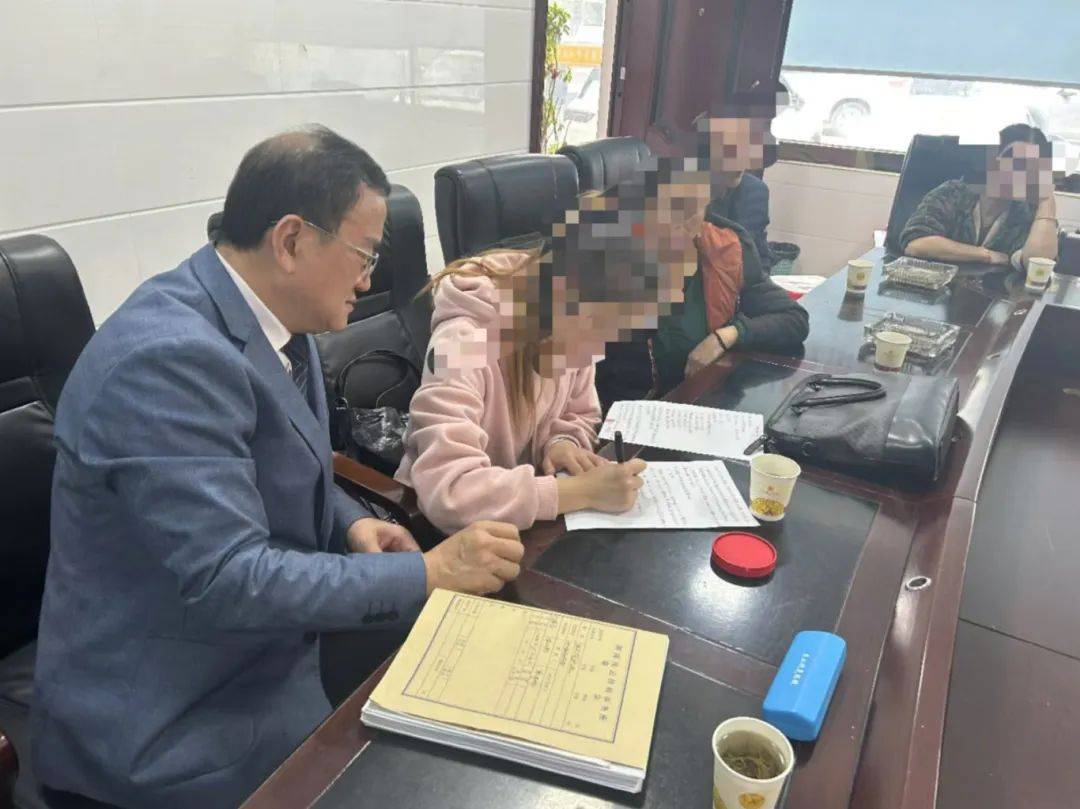 湖南湘西：同居一年后分手<strong></p>
<p>币圈论坛</strong>，16万元彩礼怎么退？法院这样做