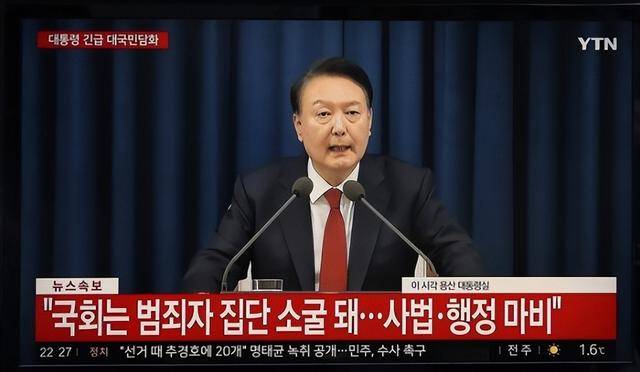 执政党捏着鼻子要“保尹”<strong></p>
<p>法币交易</strong>，尹锡悦的总统宝座，将由8个人决定