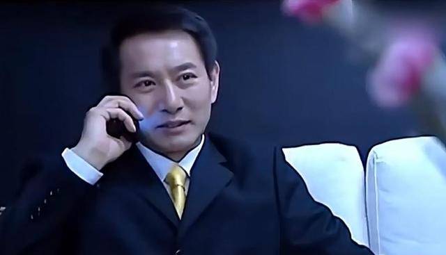 “坏人专业户”姚刚：一生无妻无子<strong></p>
<p>世纪币论坛</strong>，如今53岁在千万豪宅一个人住