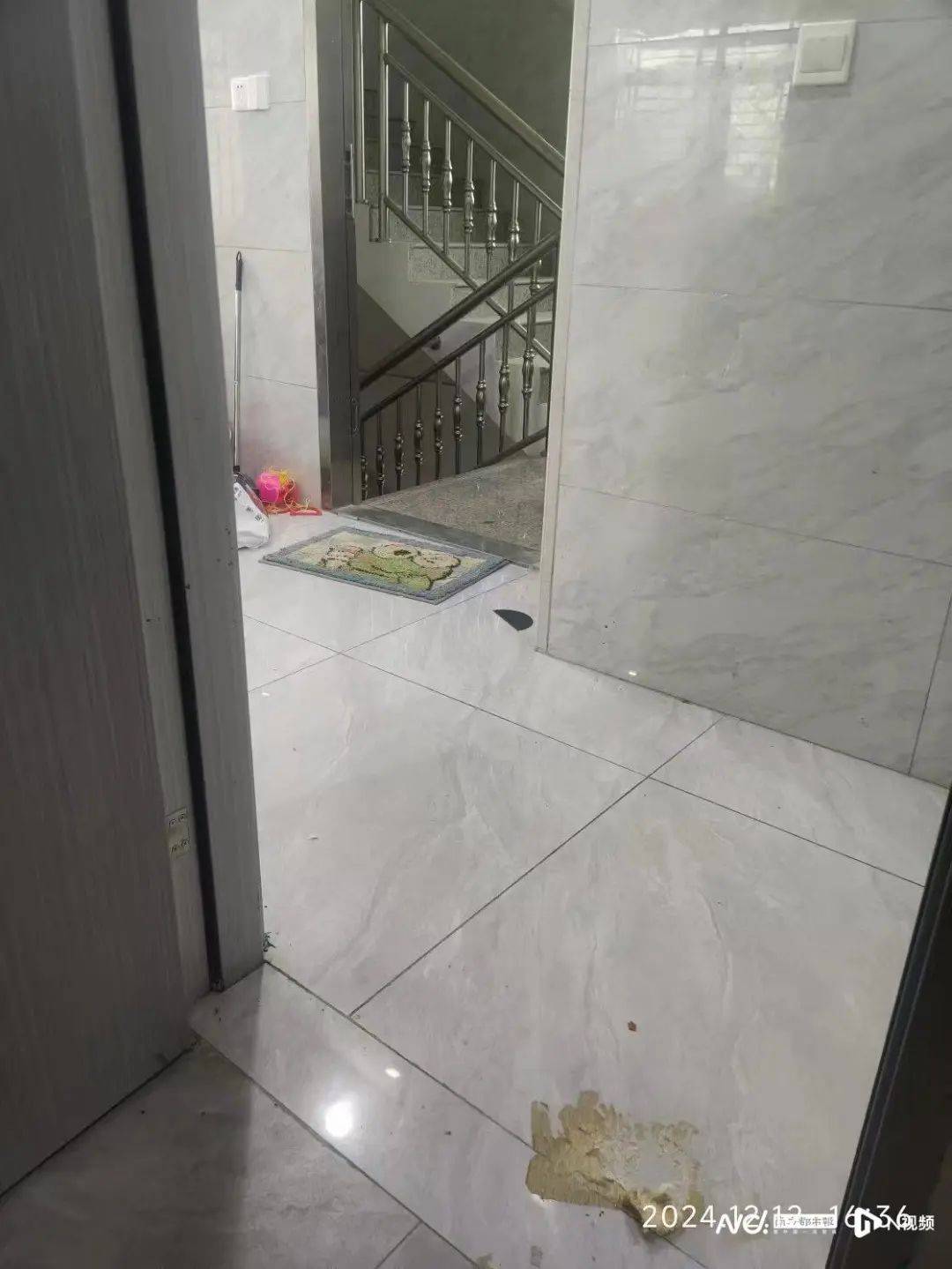 深圳一产妇在家产子<strong></p>
<p>世纪币论坛</strong>，医院拒开出生证明？最新回应！