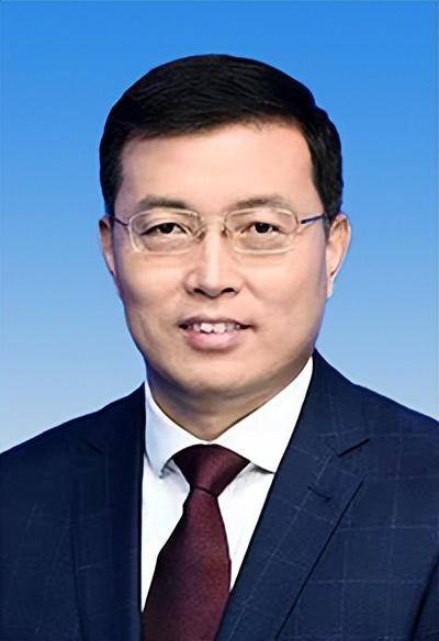 晋城市委常委武健鹏<strong></p>
<p>法币购买力</strong>，拟任新职