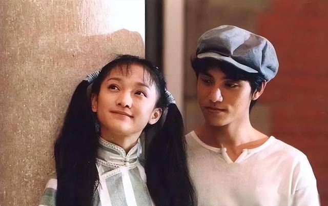 陈坤的儿子已成年<strong></p>
<p>安网币</strong>，容貌开始显现母亲的基因，像谁可以认得出吗？