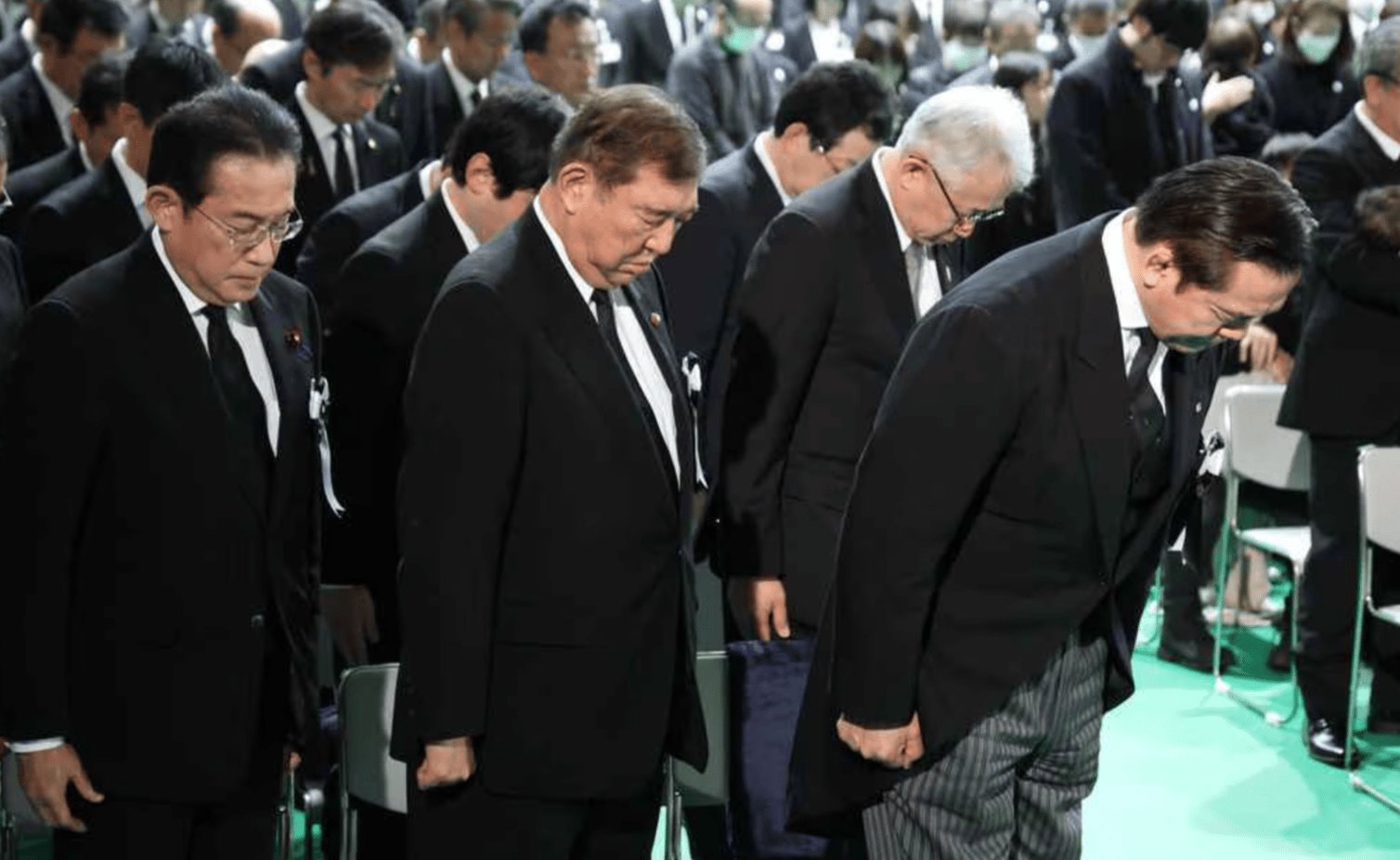日本首相出席活动会场附近<strong></p>
<p>美通币</strong>，20岁大学生因形迹可疑身藏利器被捕