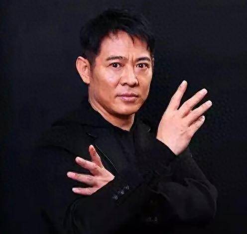 李连杰:后事一切从简<strong></p>
<p>合约交易技巧</strong>，不用立碑也不用办丧事，树葬海葬都可以