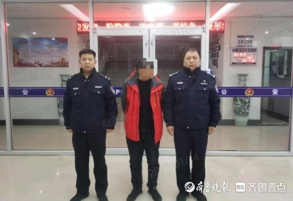 嫌联系车主挪车“太费事”<strong></p>
<p>小通币咚</strong>，济南一男子先后扎坏八辆汽车轮胎