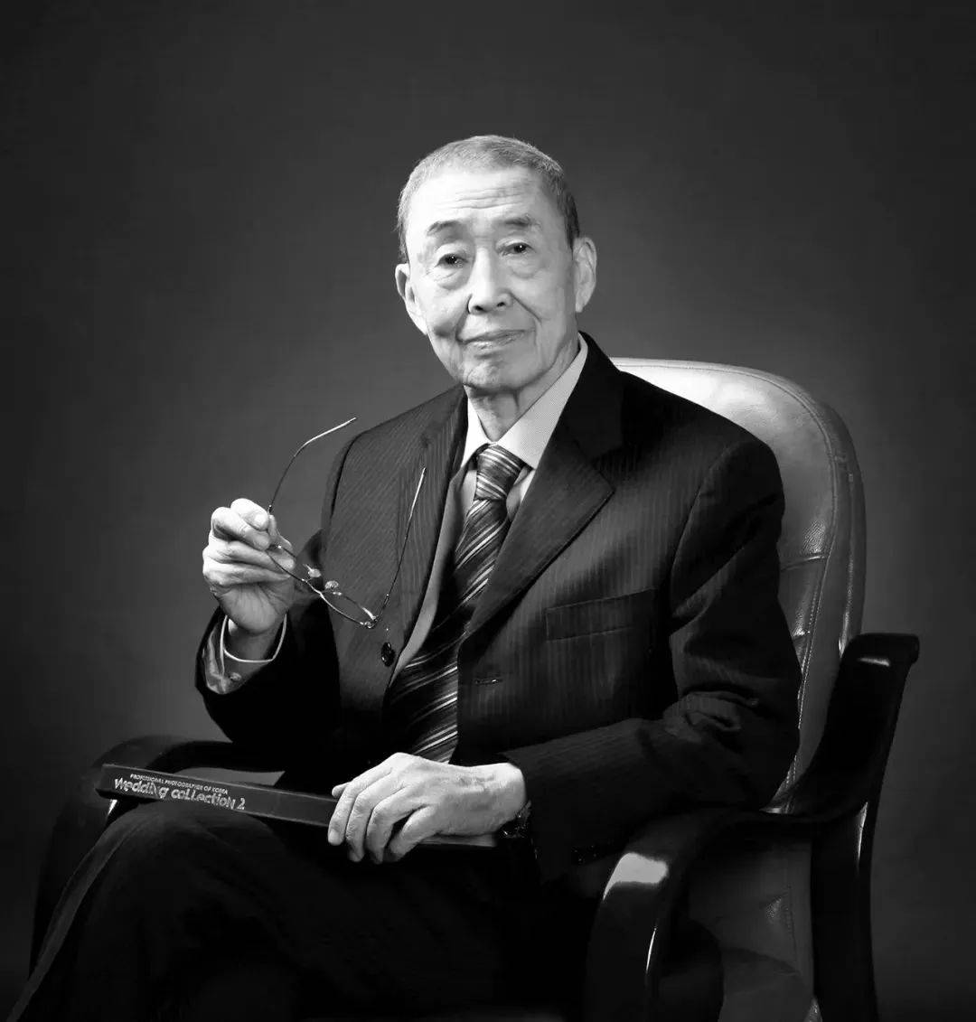 突发讣告<strong></p>
<p>币邮网</strong>！他于19日8时22分去世