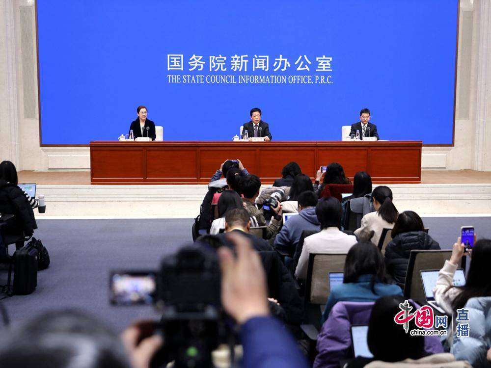 中央农办：40年来我国自然村数量减少约150万个<strong></p>
<p>追币</strong>，乡村建设不能平均用力