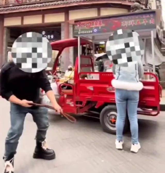 四川巴中三名网红街头拍摄低俗视频<strong></p>
<p>盈币网</strong>，被行政处罚
