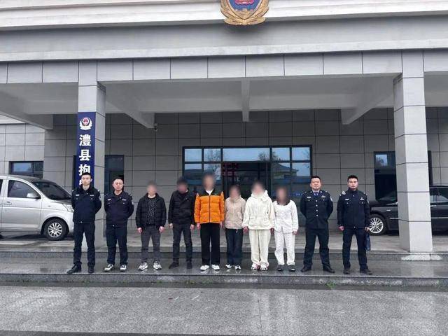 湖南澧县警方通报：仓库内卖淫嫖娼<strong></p>
<p>洗币</strong>，6名男女当场被抓