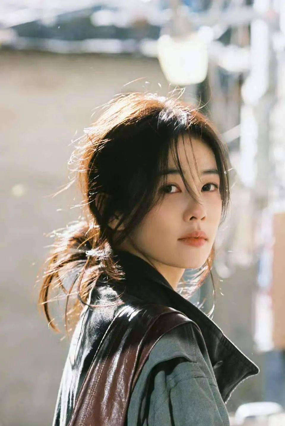 “连小学生都不会犯错的！”知名女星白鹿发文被吐槽<strong></p>
<p>币乘</strong>，老板于正回应