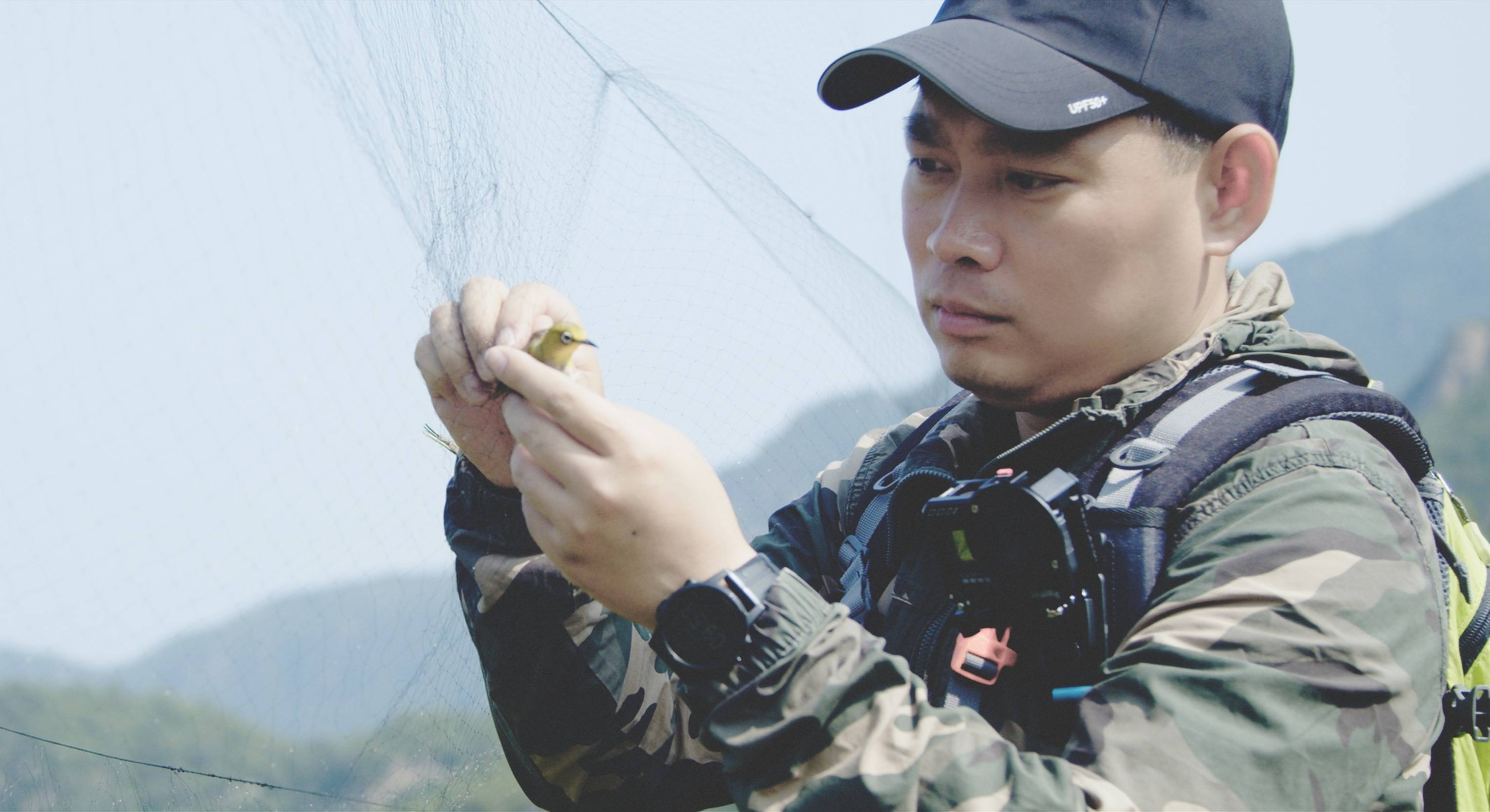 森林警察韩孟祺：乔装成驴友潜伏密林中<strong></p>
<p>币乎价格</strong>，抓获“粘鸟”嫌疑人