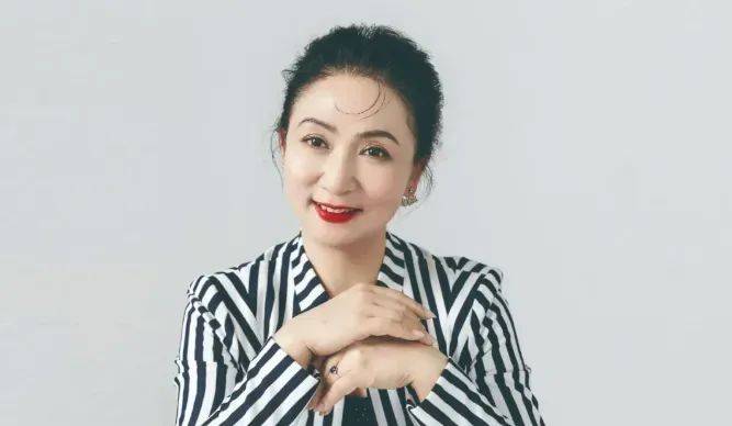 国家一级演员陈丽云<strong></p>
<p>戈币</strong>，被逮捕