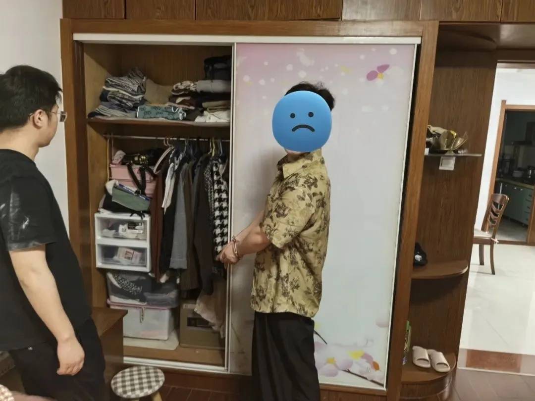 江苏一男子戴仿真“人皮”面具入室盗窃<strong></p>
<p>染色币</strong>，流窜多个小区作案，涉案金额达15万余元