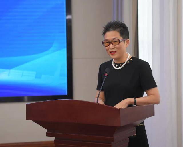 陈世琴<strong></p>
<p>币期</strong>，任上被查