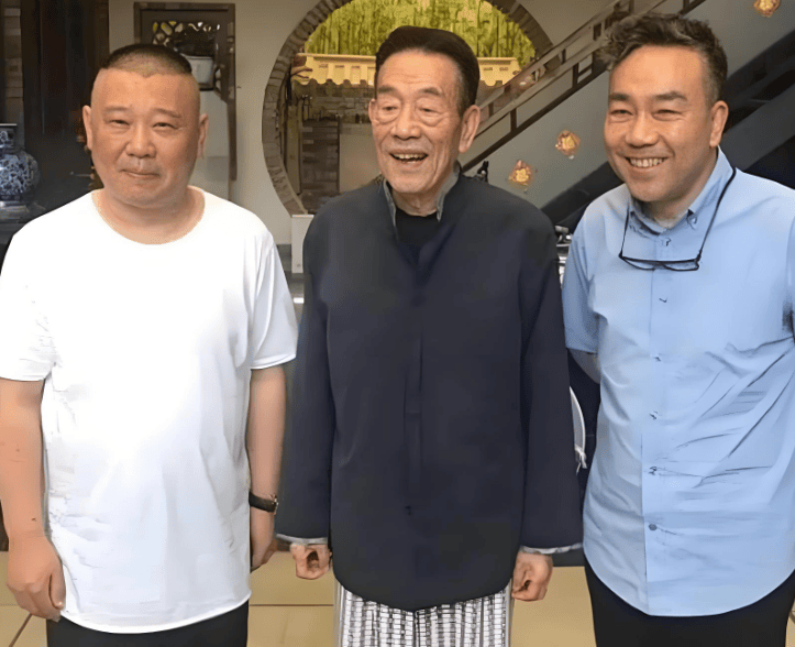 郭德纲发文悼念相声演员杨少华<strong></p>
<p>币期</strong>，李金斗称杨少华在午休时安详辞世，生前状态良好
