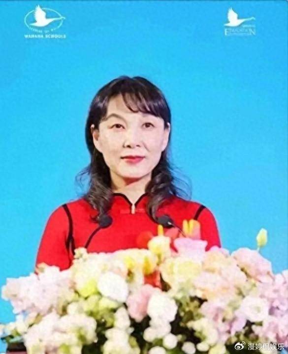 杜建英大学旧照曝光<strong></p>
<p>帮呗币</strong>，难怪能上位！两儿子名字暗藏深意，手握股权