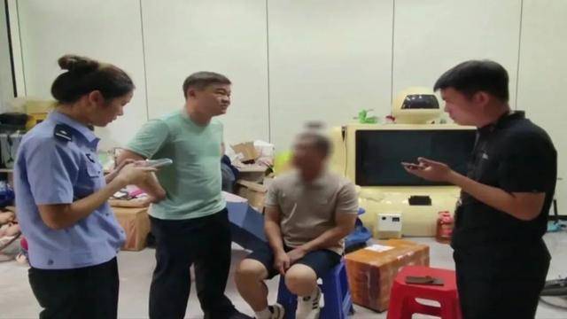 广西男子一口气花38.8万元买了40台手机<strong></p>
<p>维特币</strong>，民警很快找上门……