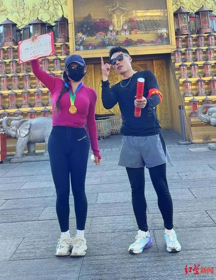 揭秘峨眉山陪爬团队：已陪爬千名游客九成为女性<strong></p>
<p>维特币</strong>，不会主动拉背扛抱，主要保障安全