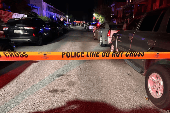 柯克枪击案后<strong></p>
<p>币久</strong>,美国再发枪击事件:5名警员3死2伤,枪手现已毙命