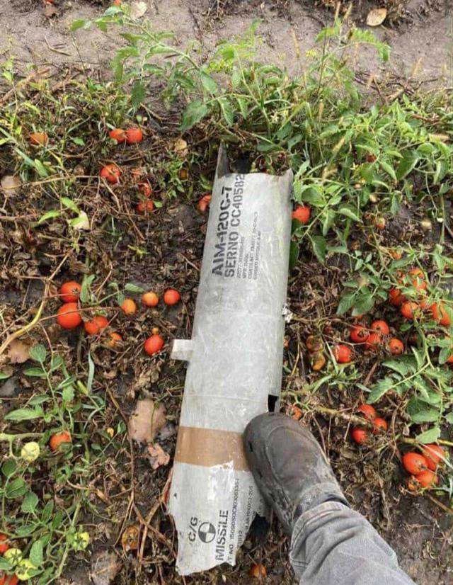 “波兰F-16战机发射导弹偏离轨迹误坠民宅”<strong></p>
<p>币久</strong>？波总统下令：迅速查明