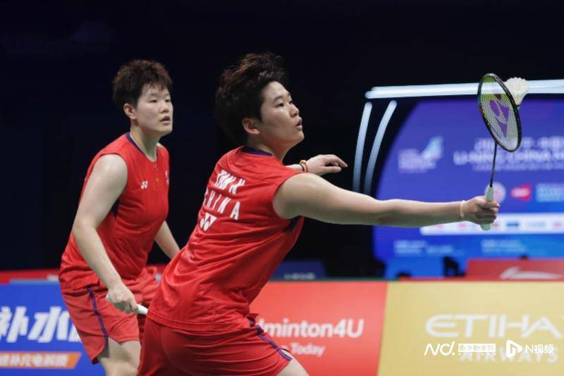 中国羽毛球大师赛16强战<strong></p>
<p>币阅</strong>,国羽五项锁定11个八强席位