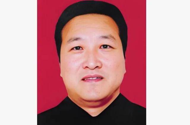 宁夏政协原副秘书长蔡明被查<strong></p>
<p>币阅</strong>,8年前卸任,曾被处分