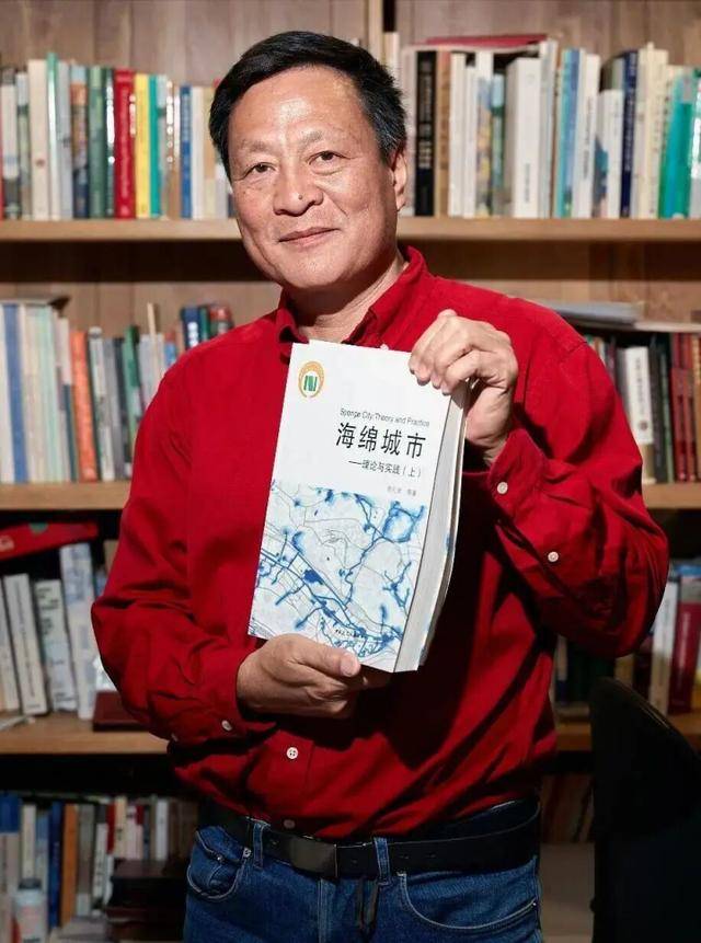 本月刚上福布斯榜的北大教授<strong></p>
<p>以利币</strong>，在巴西坠机遇难，警方披露详情