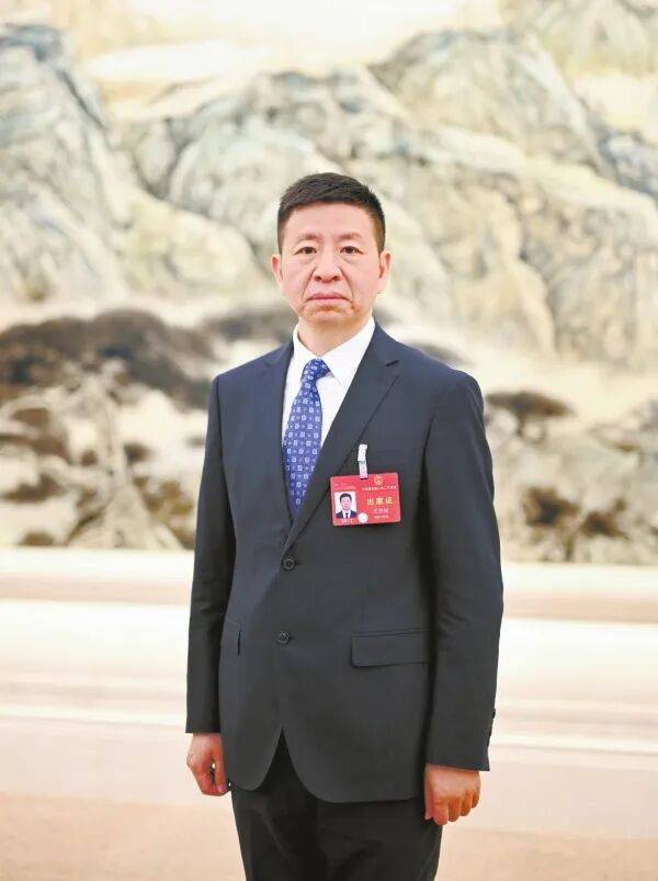 张家界市市长王洪斌<strong></p>
<p>淘币时代</strong>,履新湖南省人民代表大会监察和司法委员会副主任委员