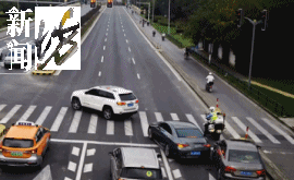 事发上海晚高峰!汹涌车流中<strong></p>
<p>mith币</strong>,一男子绝望跳车,直奔民警而去……