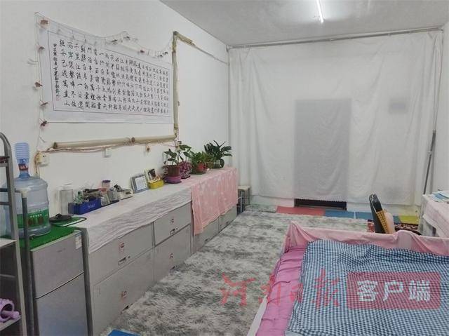 从8人间到夫妻房<strong></p>
<p>久币网</strong>，郑州富士康员工幸福安居“进行时”