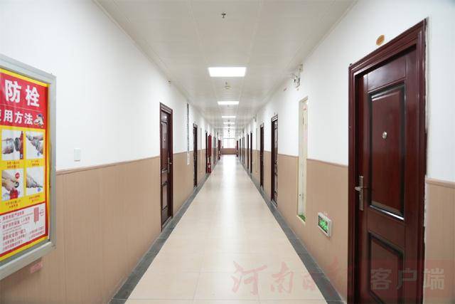 从8人间到夫妻房<strong></p>
<p>久币网</strong>，郑州富士康员工幸福安居“进行时”