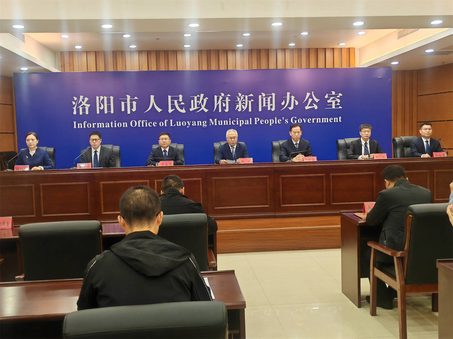 河南唯一！洛阳设民营经济发展局<strong></p>
<p>久币网</strong>，精准护航73万市场主体