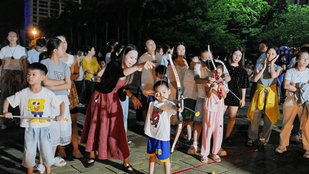 逛市集、赏非遗、闹游园……儋州“双节”好戏连台引客来