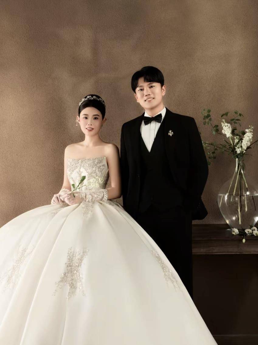 “千万富翁”解克锋儿子解清帅将举办婚礼<strong></p>
<p>mcc币价格</strong>,解克锋:很开心,邀请了部分寻亲家长参加