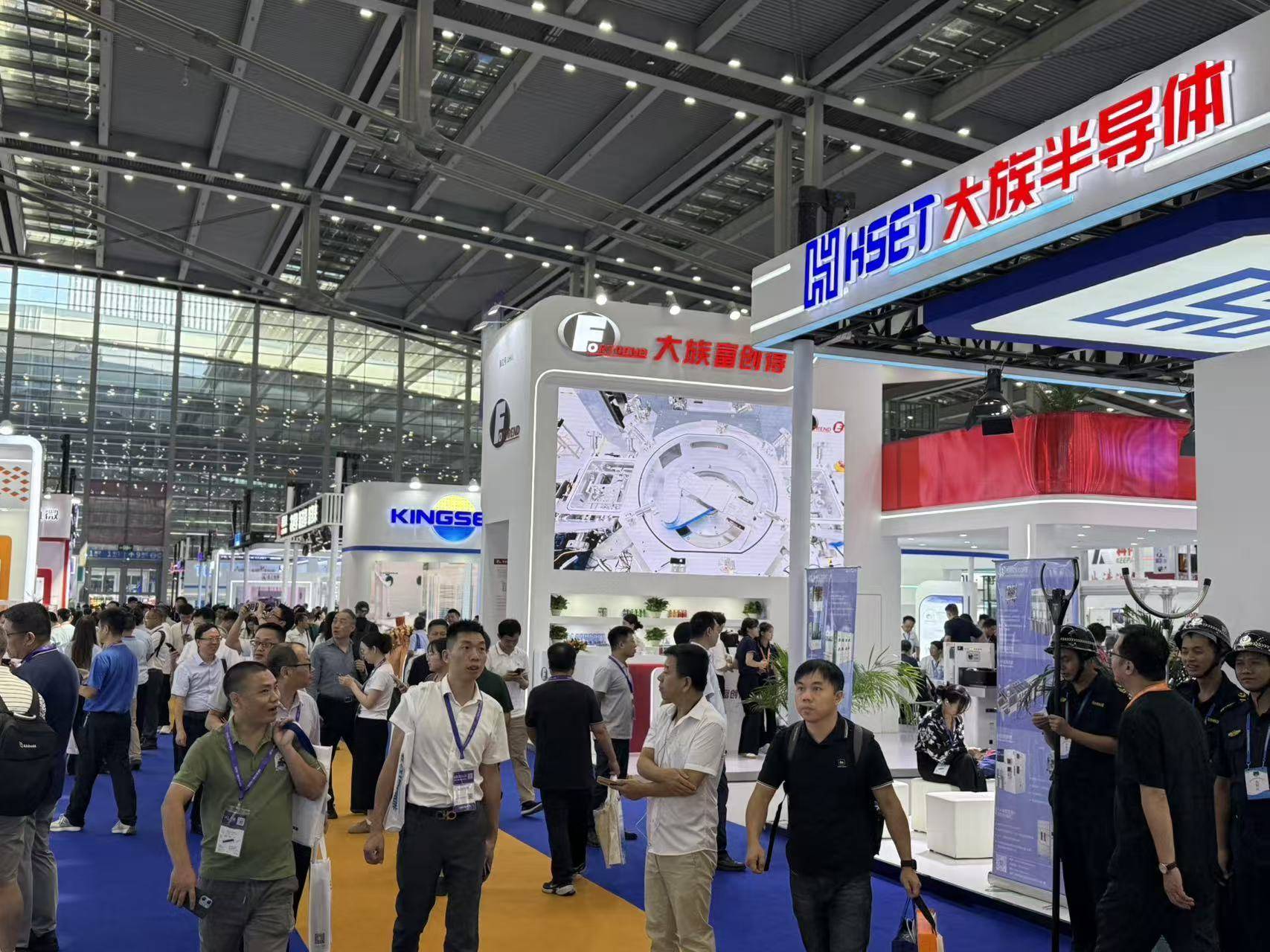 不止新凯来<strong></p>
<p>黑币2001</strong>,逾115家深圳半导体企业亮相2025湾芯展