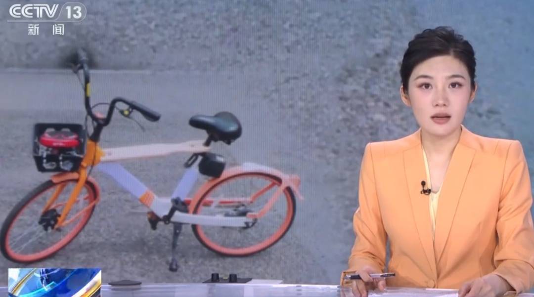 看着都疼<strong></p>
<p>黑币2001</strong>!上海街头一男子突然求助:10岁女儿被死死卡住!这个行为太危险→