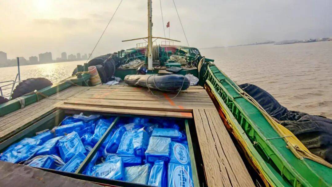 半年出海7次<strong></p>
<p>农币</strong>，神秘渔船从未带回1条鱼，背后是一桩大案！