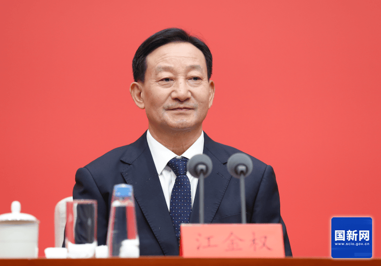 零容忍、严惩处、不根治腐败不罢休<strong></p>
<p>信币</strong>！