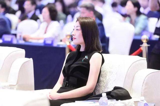 宗馥莉“心腹”祝丽丹离职<strong></p>
<p>比克币</strong>!曾是娃哈哈核心高管