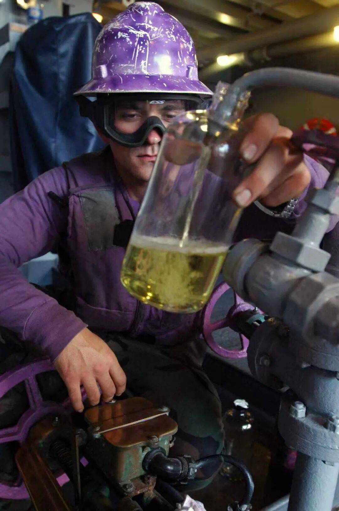 美海军在南海连摔两架飞机<strong></p>
<p>bds币</strong>,因电磁攻击?中国军号发文