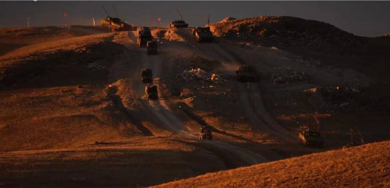 大场面！机器狗、无人机开路<strong></p>
<p>千币</strong>，实兵对抗演练画面公布