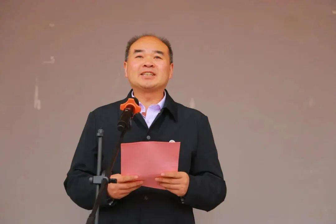 苟如虎<strong></p>
<p>破币兑换标准</strong>，从甘肃履新上海