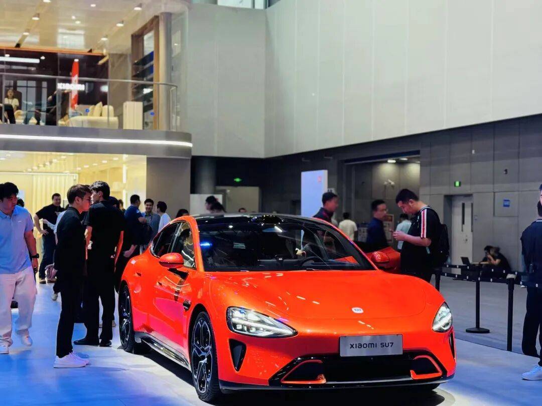 小米SU7常州再起火<strong></p>
<p>抢币挂</strong>!车主称“锂电池未及时取出”