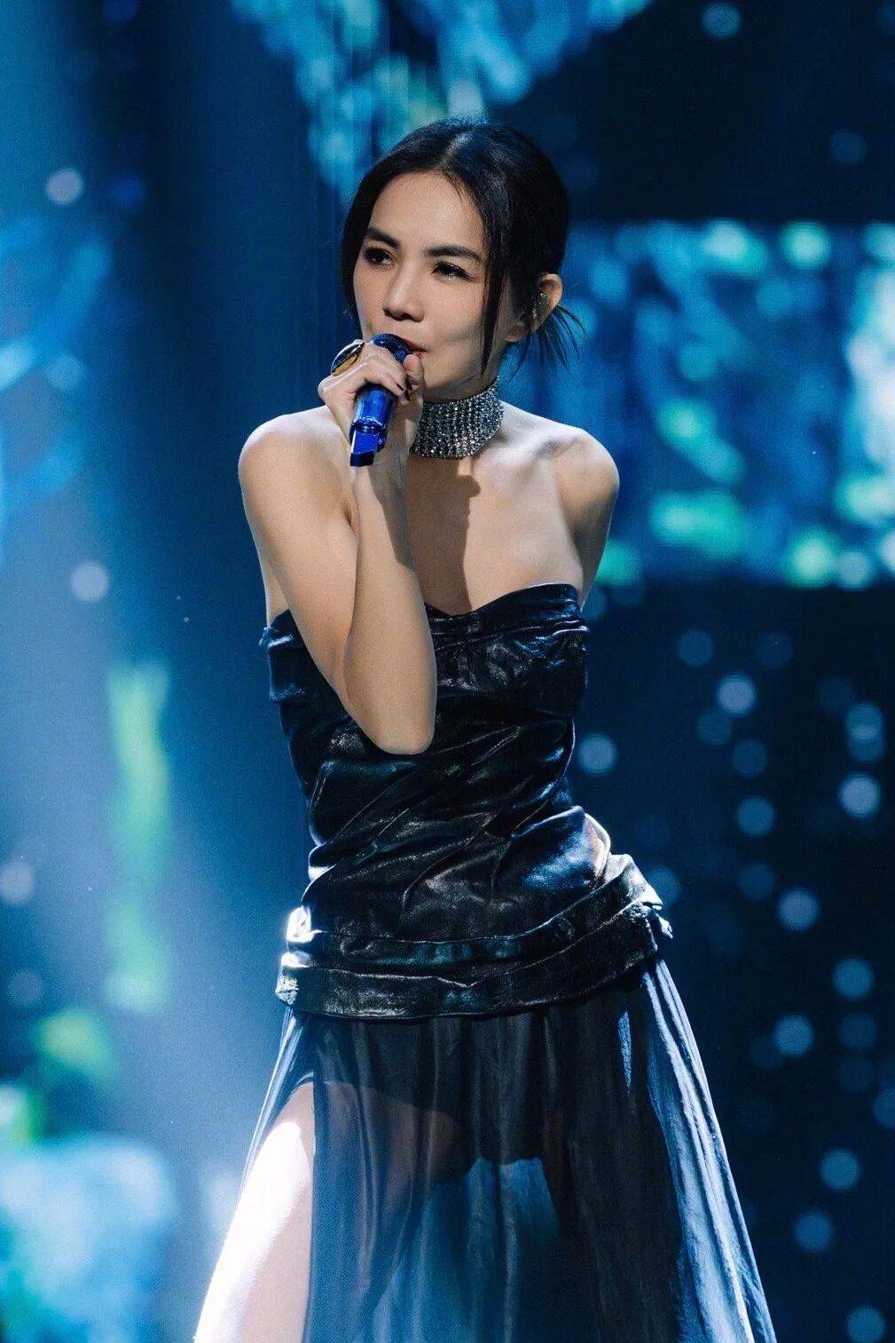 陈嘉桦<strong></p>
<p>z币</strong>，不慌不忙的惊艳