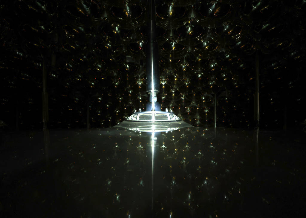 镜头内外|地下700米<strong></p>
<p>z币</strong>,国之重器捕捉“幽灵粒子”