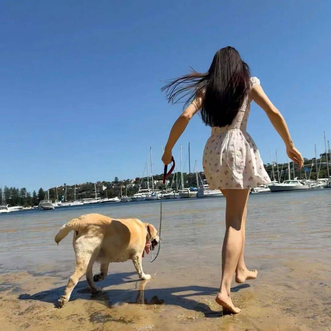 第一批丁克老后<strong></p>
<p>假捆币</strong>,“伴侣能陪一程,但最后都要靠自己”