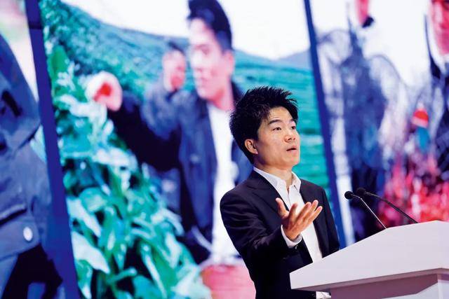 董宇辉:别再送钱<strong></p>
<p>w币</strong>了